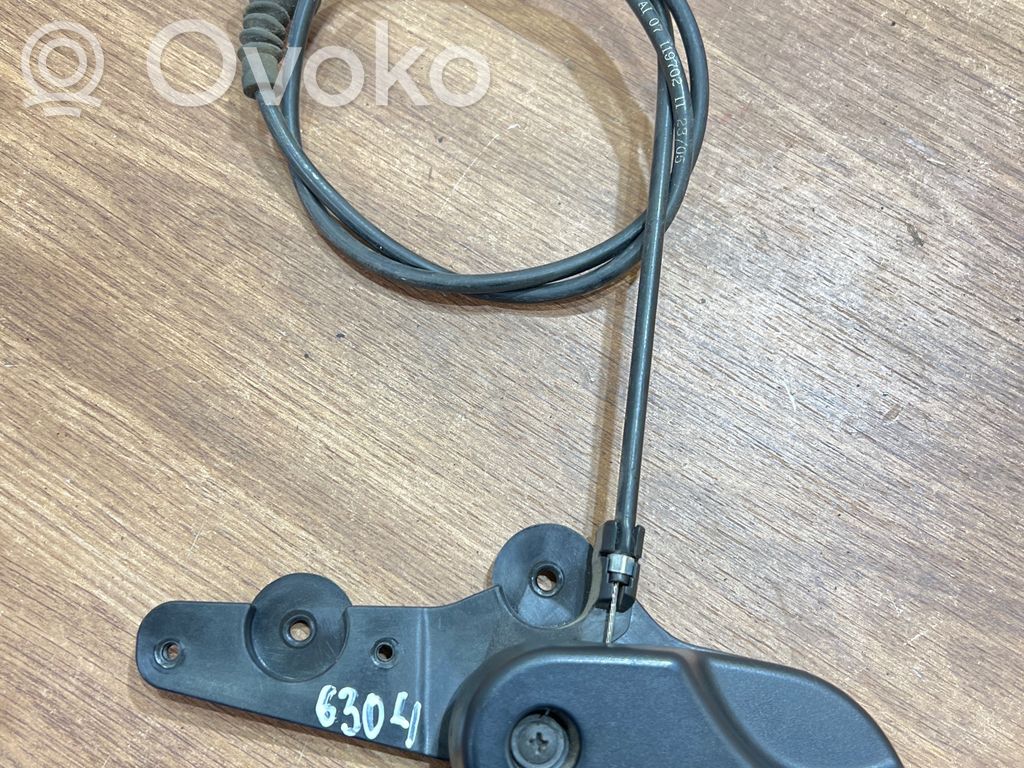 Engine bonnet/hood lock release cable   7060529,7071707