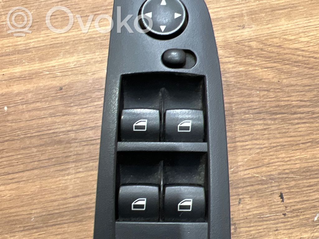 BMW 1 E81 E87 Electric window control switch 