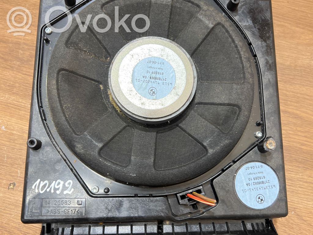 BMW 5 E60 E61 Altavoz subwoofer 