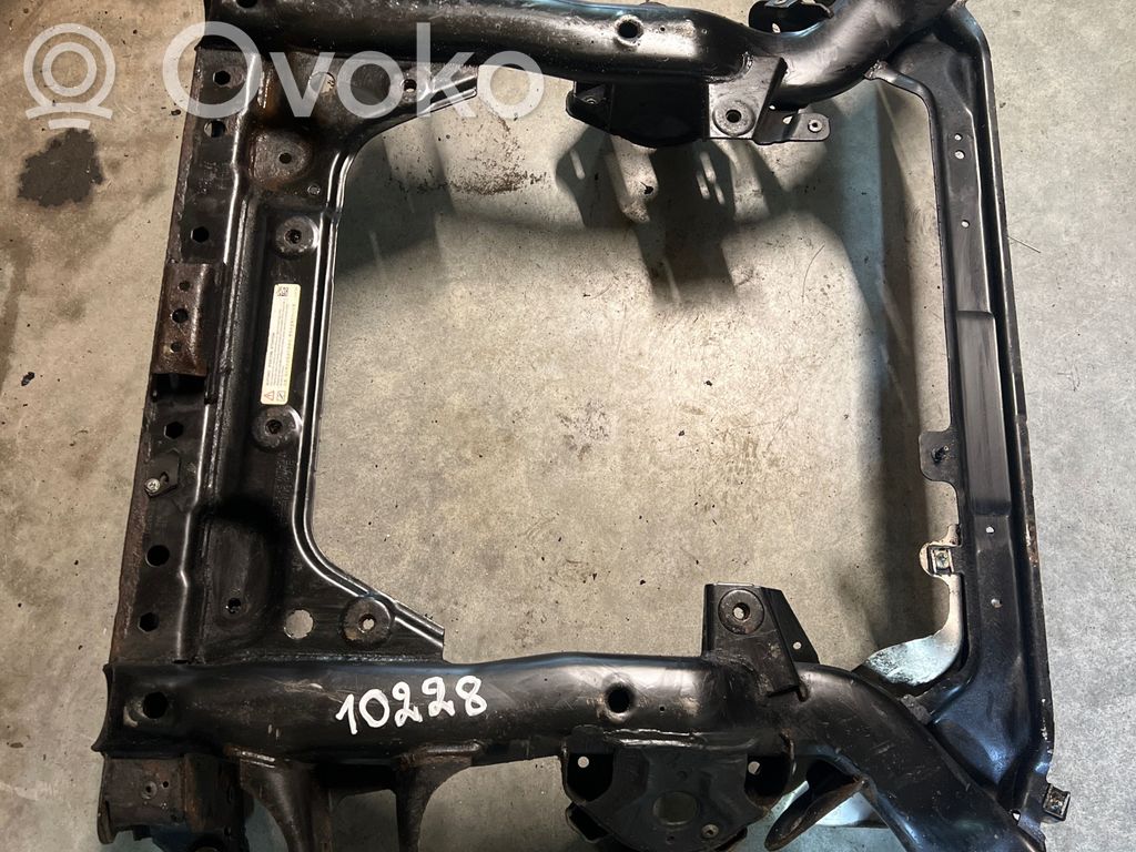 BMW 3 E90 E91 Priekinis traversas 