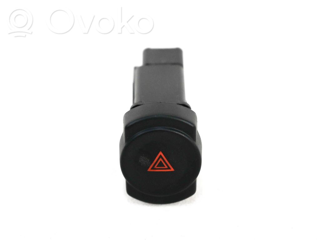 Dacia Sandero Hazard light switch 