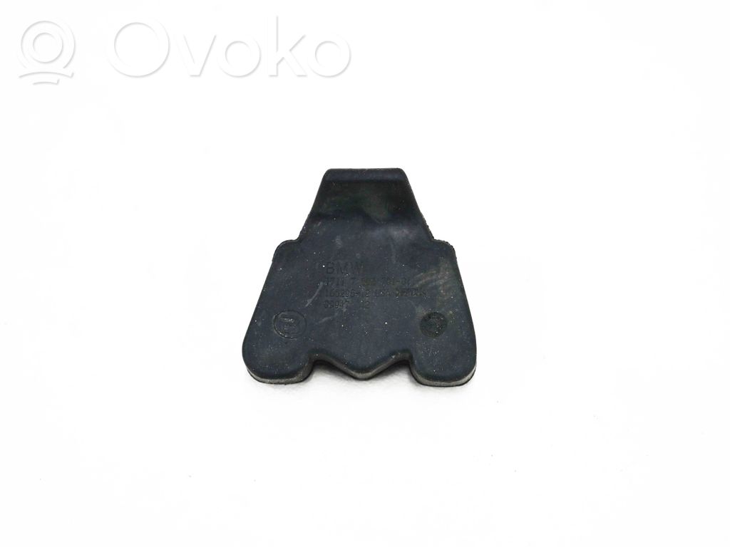 BMW X5 F15 Radiator support slam panel bracket 