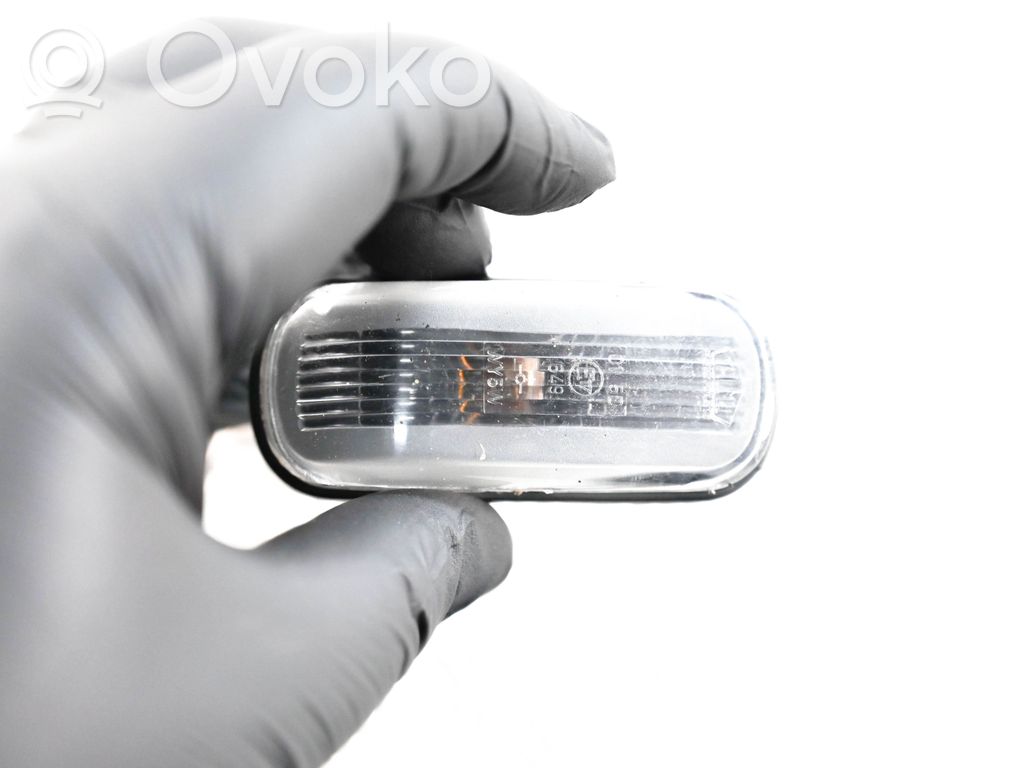 Saab 9-3 Ver1 Front fender indicator light 