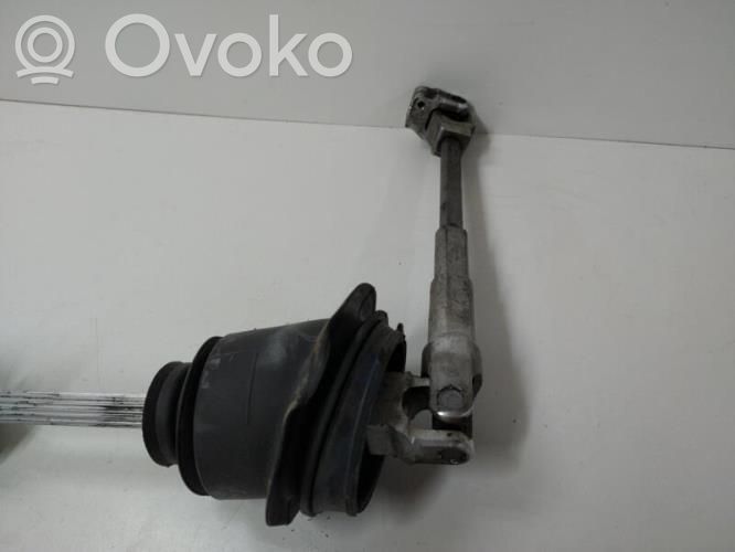 Ohjauspyörän akseli   32306786899