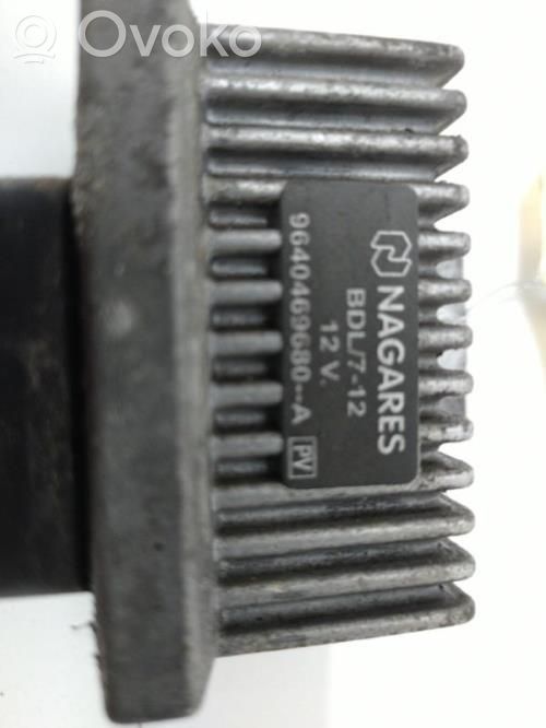 Nissan Qashqai Przekaźnik / Modul układu ogrzewania wstępnego 