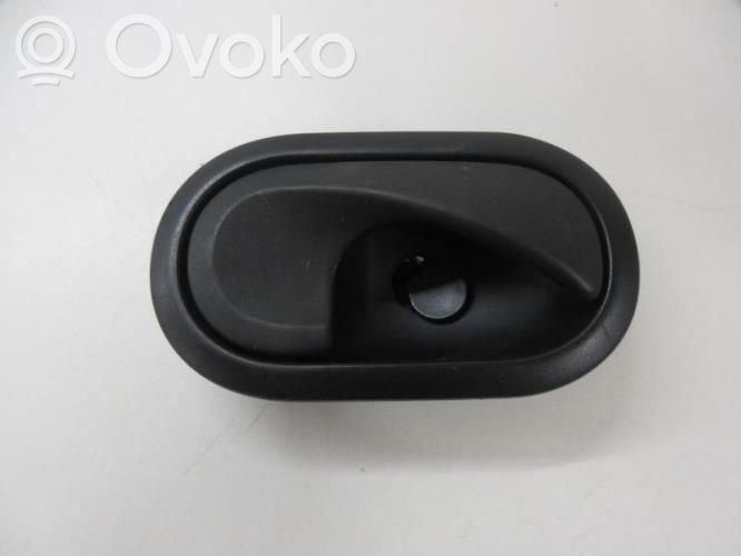 Renault Clio III Front door interior handle 