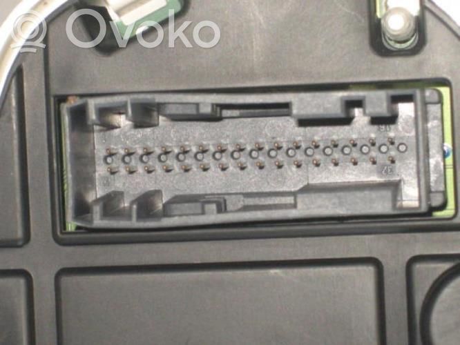 Ford Fiesta Speedometer (instrument cluster) 
