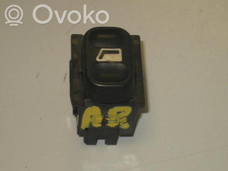 Peugeot 406 Rear door lock 