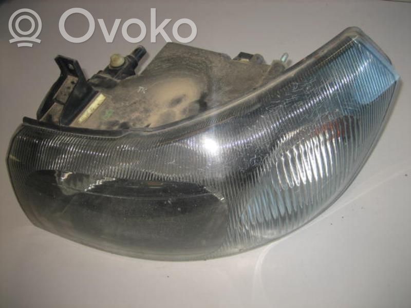 Headlight/headlamp   4695289