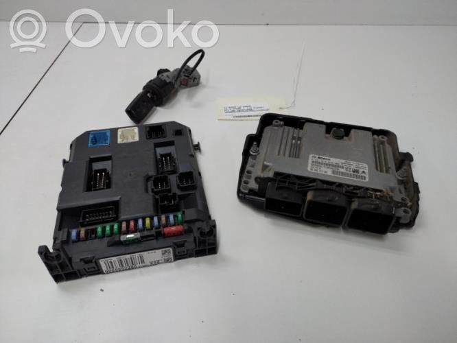 Citroen C3 Moottorinohjausyksikön sarja ja lukkosarja 