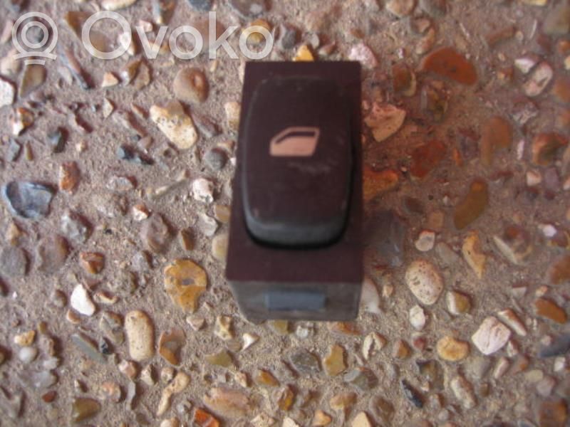 Peugeot 407 Electric window control switch 