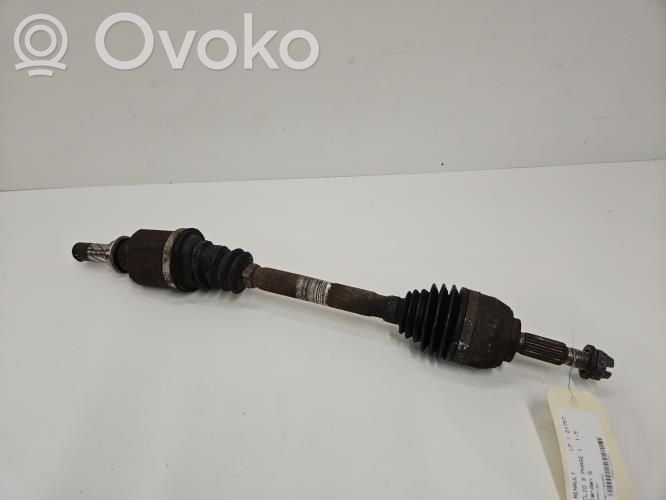 Renault Clio III Front driveshaft 