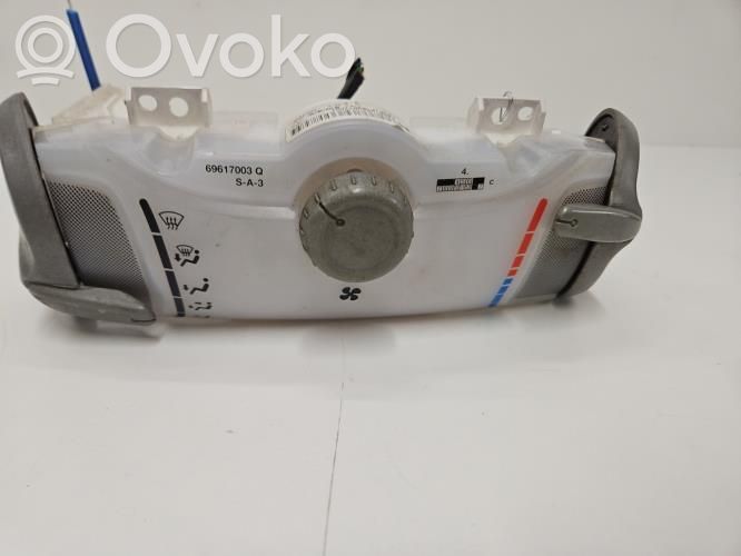 Toyota Aygo AB10 Carcasă ansamblu climatizare interior 