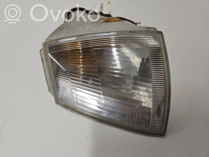 Renault Clio I Front indicator light 
