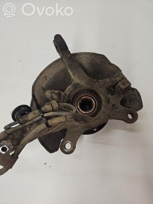 Suzuki Swift I Radlagergehäuse vorne 