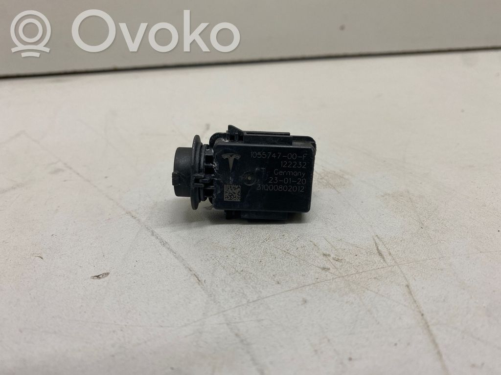 Tesla Model X Air quality sensor 