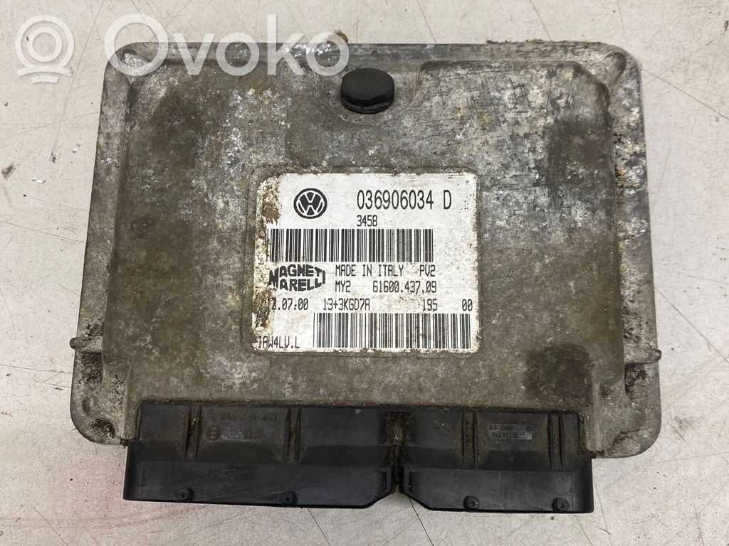 Volkswagen Golf IV Engine control unit/module 