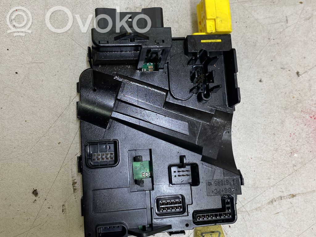 Volkswagen Golf SportWagen Steering angle sensor 