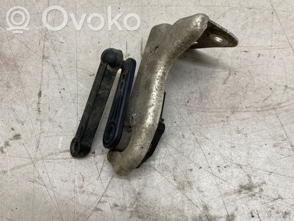 Tesla Model X Rear air suspension level height sensor 