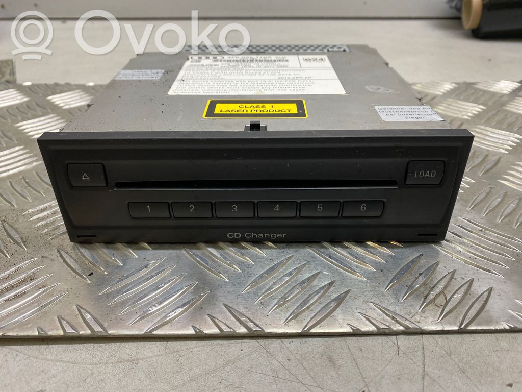Audi A6 S6 C6 4F CD/DVD keitiklis 