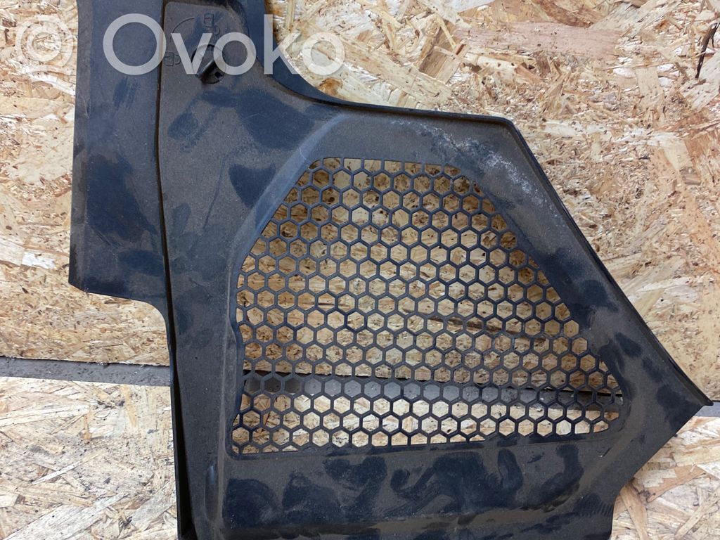 BMW 3 G20 G21 Muu moottoritilan osa 