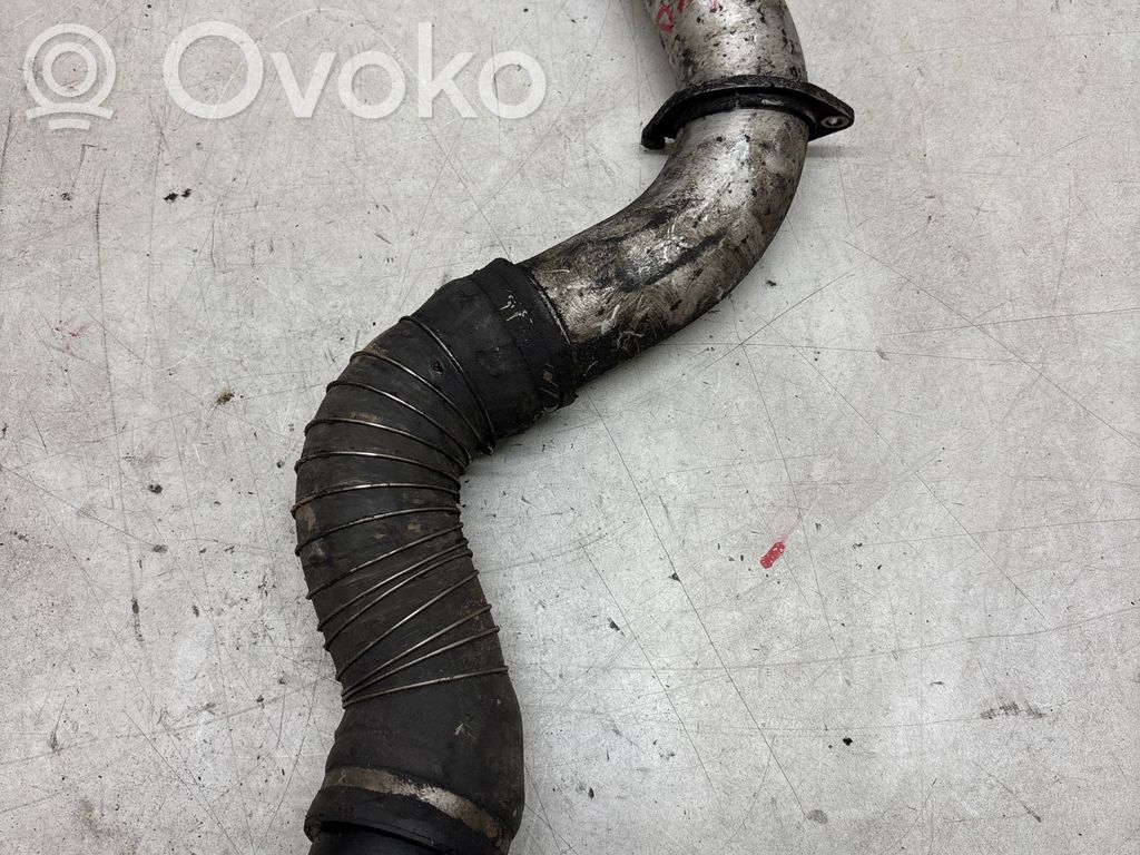 Intercooler hose/pipe   7789052