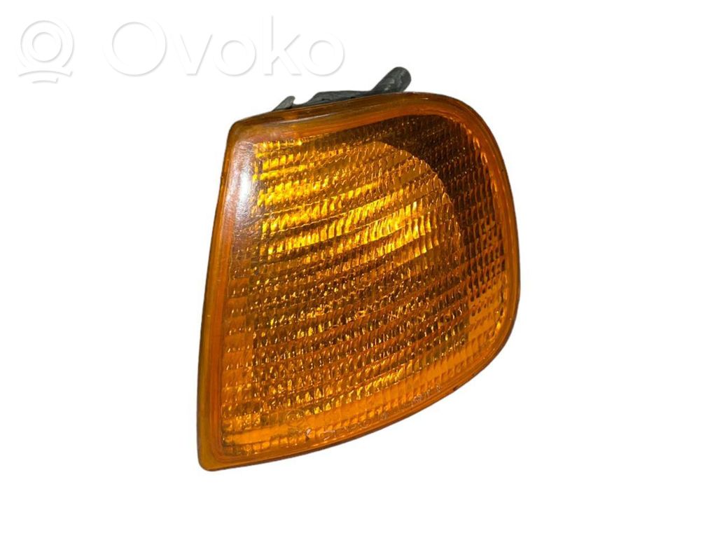 Volkswagen Caddy Front indicator light 