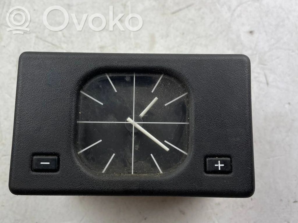 BMW 5 E34 Screen/display/small screen 