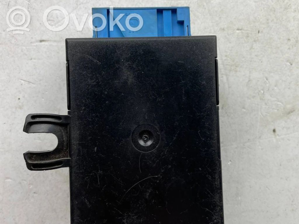 BMW 7 E38 Comfort/convenience module 