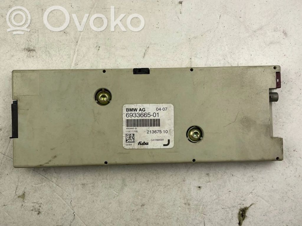 BMW 7 E65 E66 Antenas pastiprinātājs 
