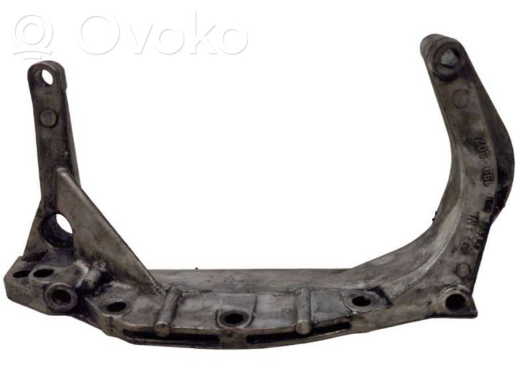 Audi A4 S4 B5 8D Engine mounting bracket 