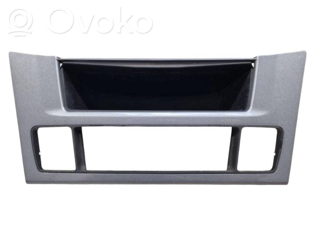 BMW 5 E60 E61 Glove box 