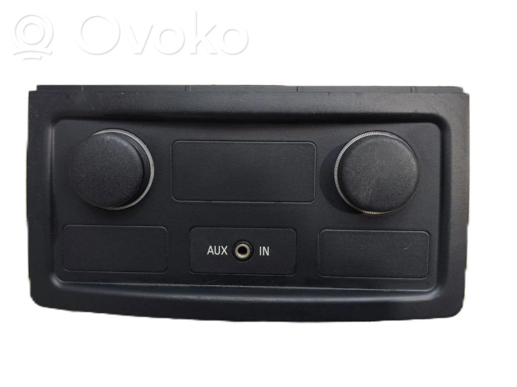 BMW 5 E60 E61 Panel gniazda zapalniczki tylnej tunelu środkowego 