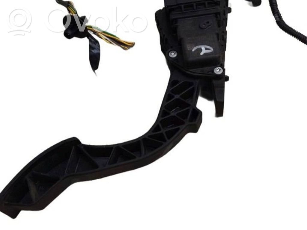 Volvo S40, V40 Accelerator throttle pedal 