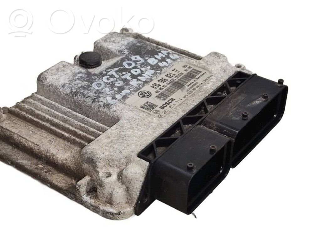 Skoda Octavia Mk2 (1Z) Engine control unit/module 