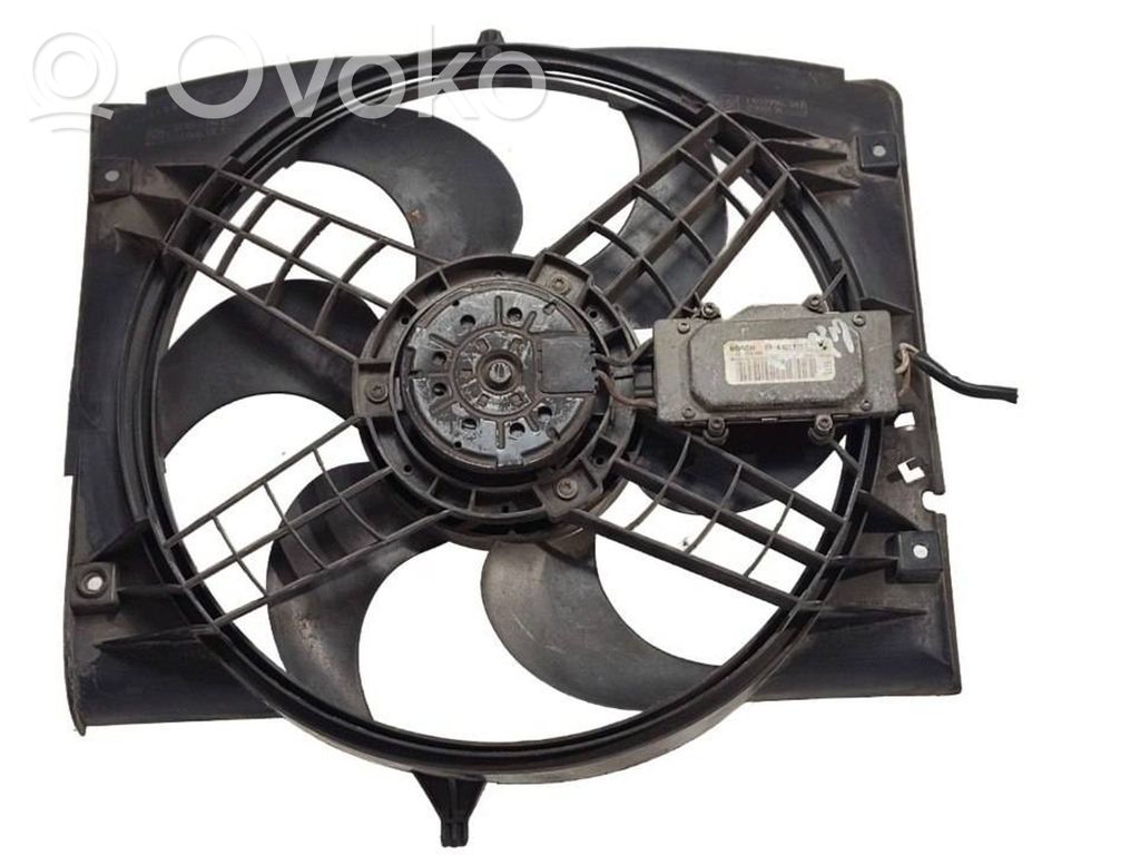BMW 3 E46 Elektrisks radiatoru ventilators 