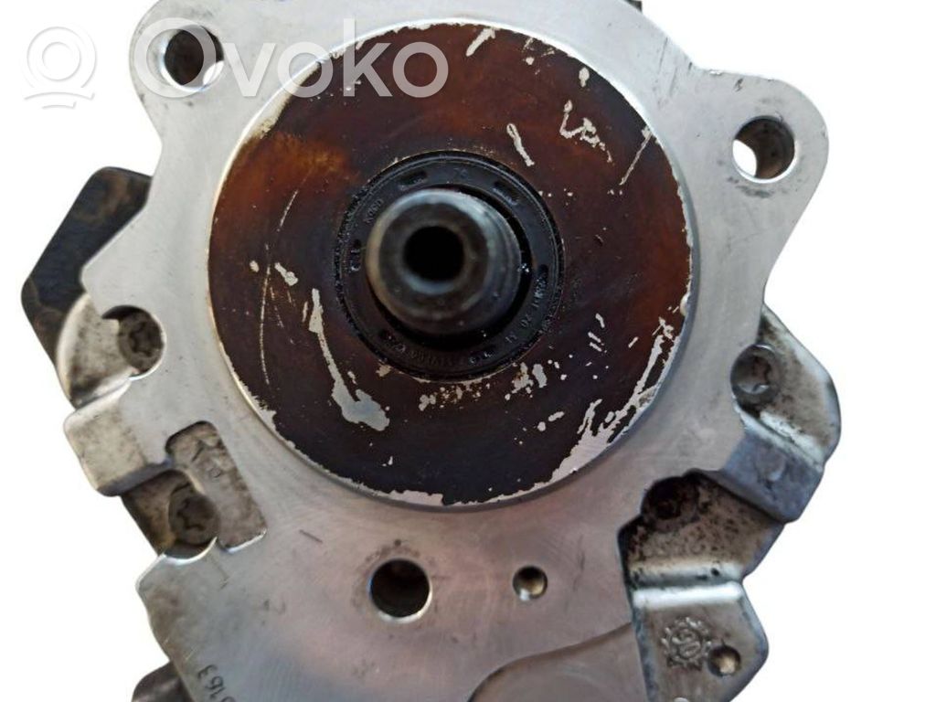 BMW X3 E83 Polttoaineputken letku 