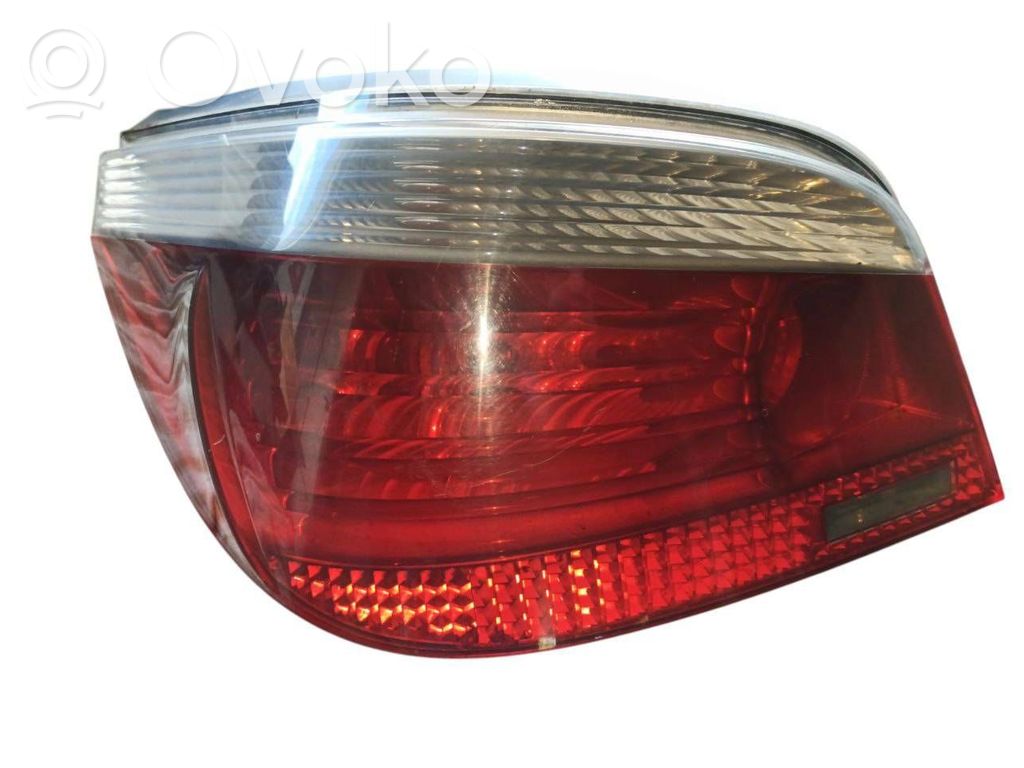BMW 5 E60 E61 Galinis žibintas kėbule 