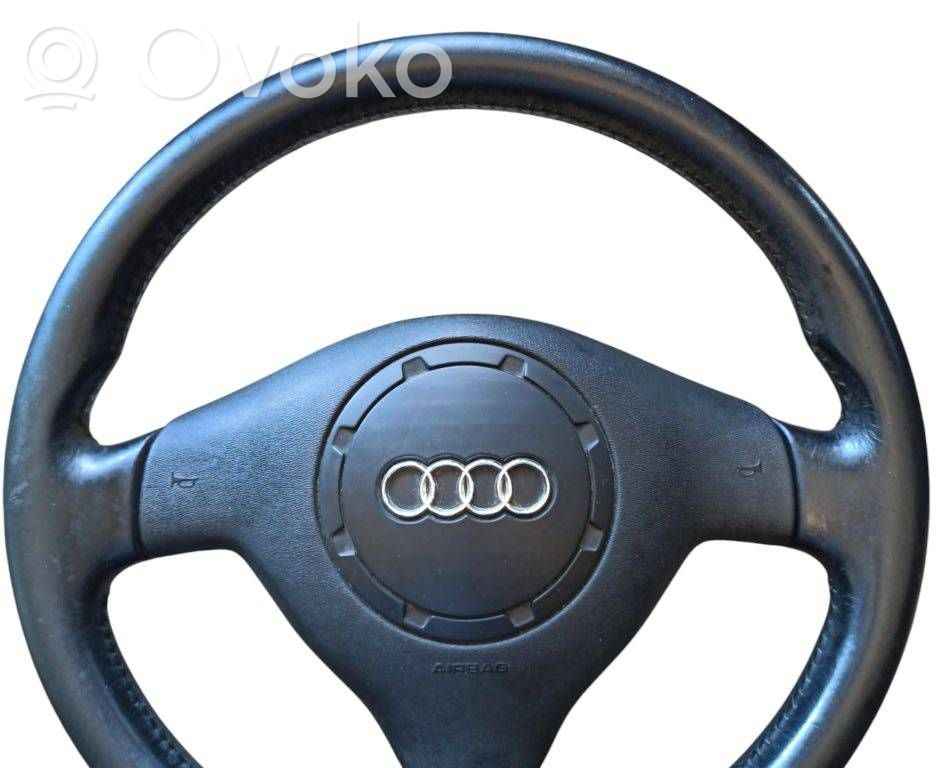 Audi A3 S3 8L Ohjauspyörä 
