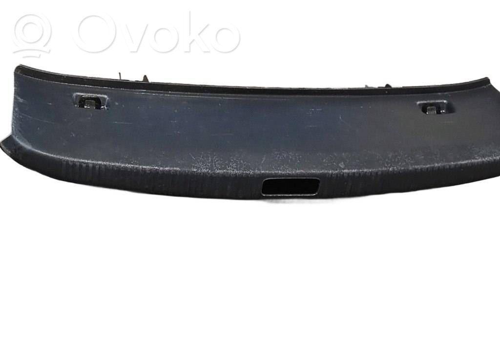 Audi TT TTS Mk2 Osłona pasa bagażnika 