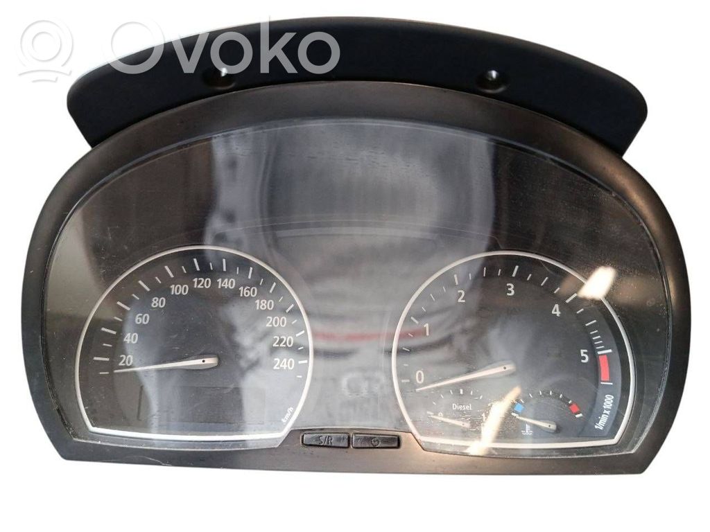 BMW X3 E83 Speedometer (instrument cluster) 