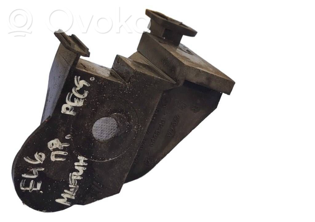 Front bumper mounting bracket   229449,7030620,51117030620