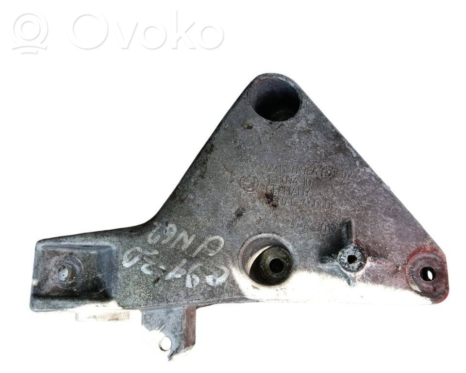 BMW 3 E90 E91 Engine mounting bracket 