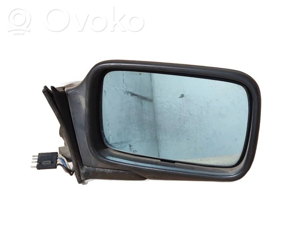 Front door electric wing mirror   E10117111