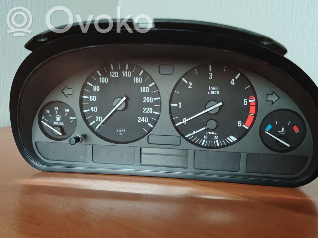 BMW 5 E39 Speedometer (instrument cluster) 