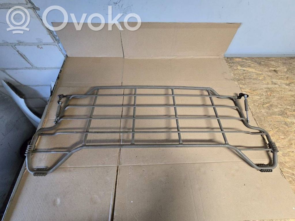 Volvo XC70 Bagažinės grotos 