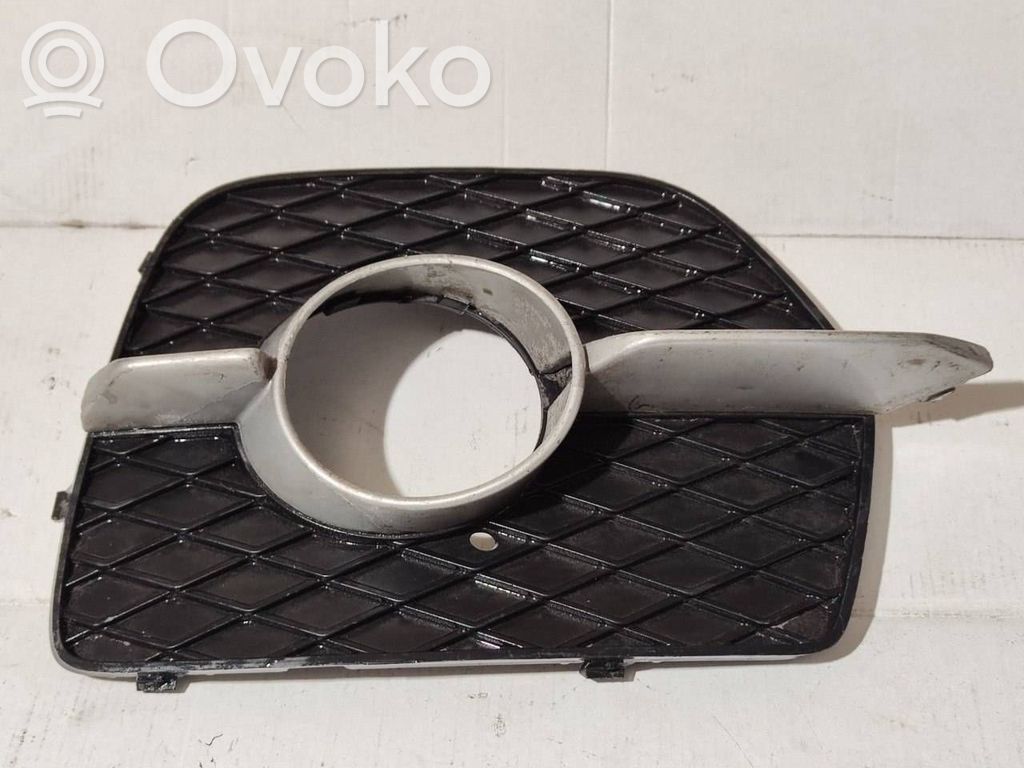 BMW X6 E71 Apakšējais režģis (trīsdaļīgs) 