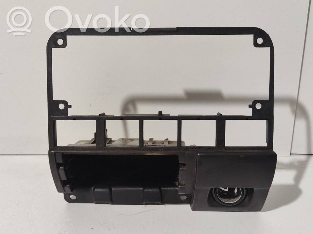 Volkswagen Golf III Aschenbecher 