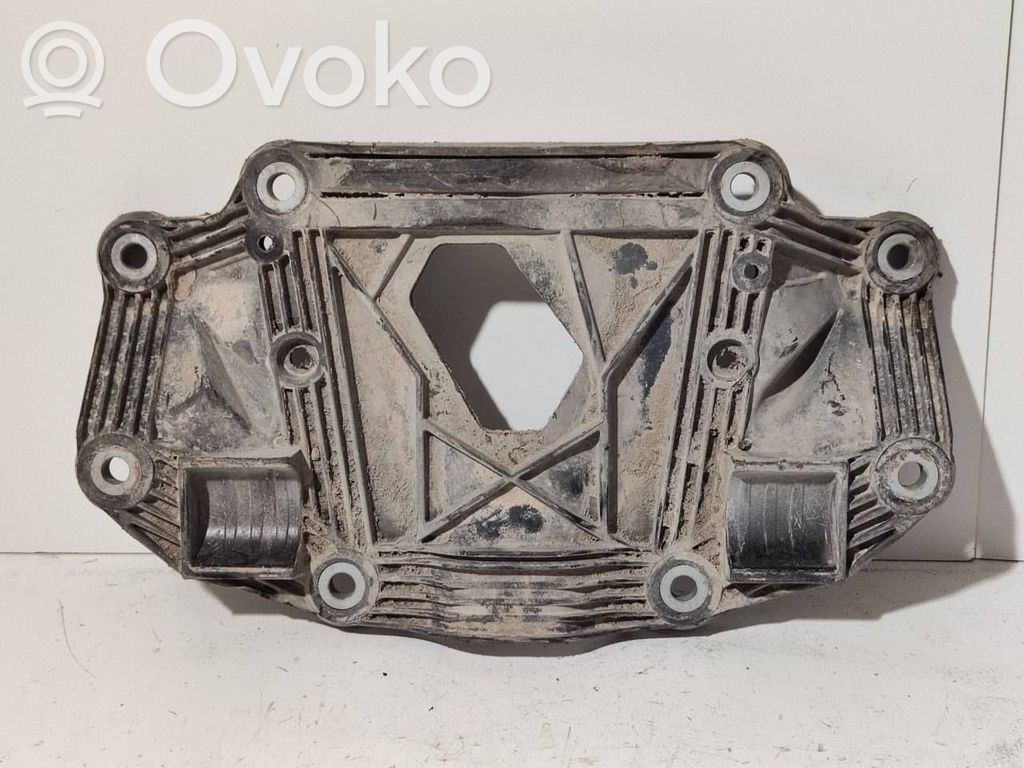 Volvo XC70 Unterfahrschutz Unterbodenschutz Mitte 