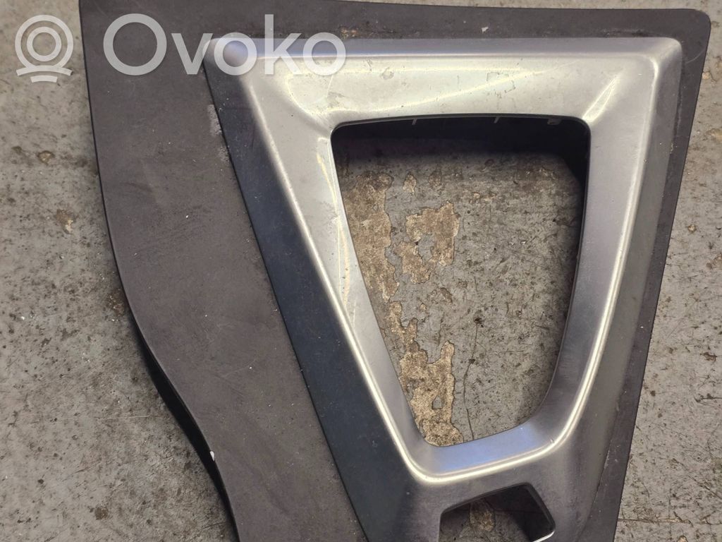 BMW M3 F80 Ramka drążka zmiany biegów 